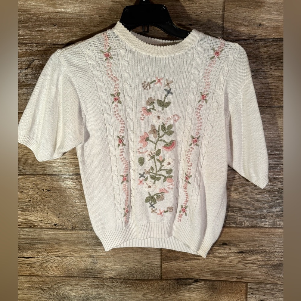 Women’s sweater
